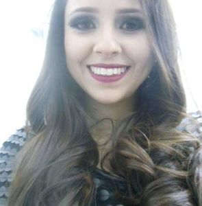 Meet your Posher, Aline jhordana